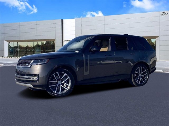 2025 Land Rover Range Rover SE