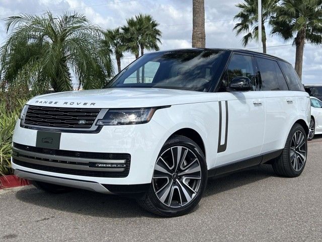 2025 Land Rover Range Rover SE