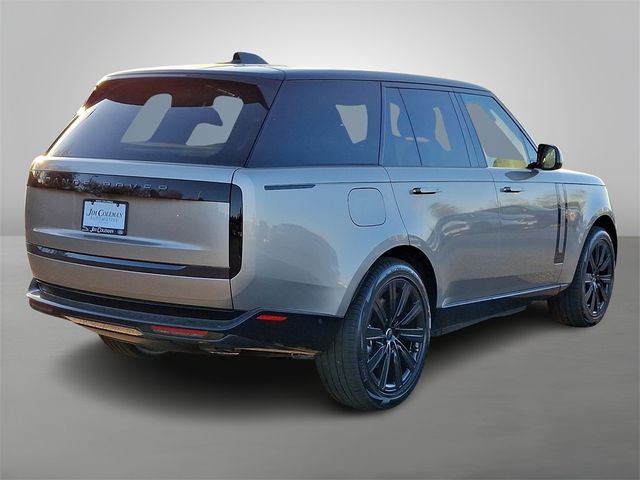 2025 Land Rover Range Rover SE