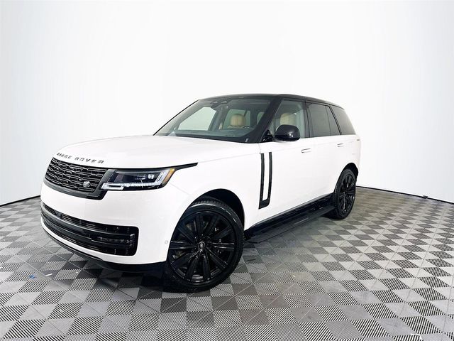 2025 Land Rover Range Rover SE