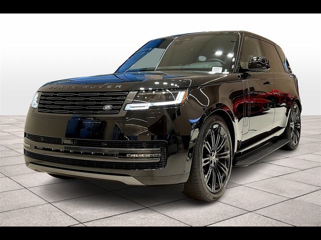 2025 Land Rover Range Rover SE