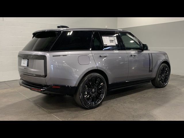 2025 Land Rover Range Rover SE