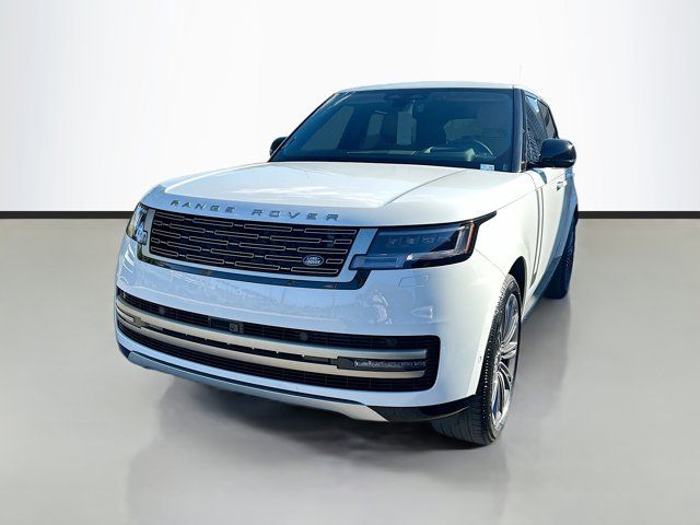 2025 Land Rover Range Rover SE