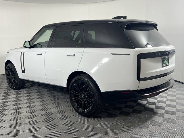 2025 Land Rover Range Rover SE