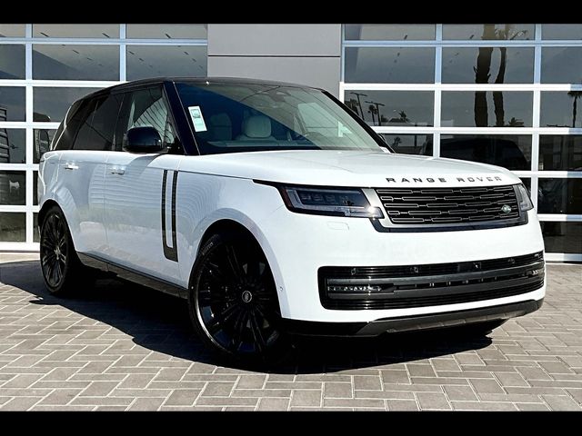 2025 Land Rover Range Rover SE