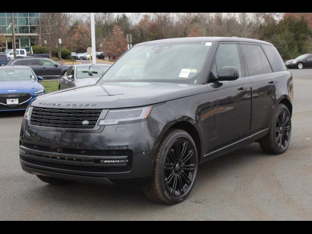 2025 Land Rover Range Rover SE