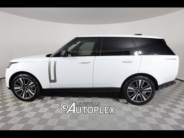 2025 Land Rover Range Rover SE