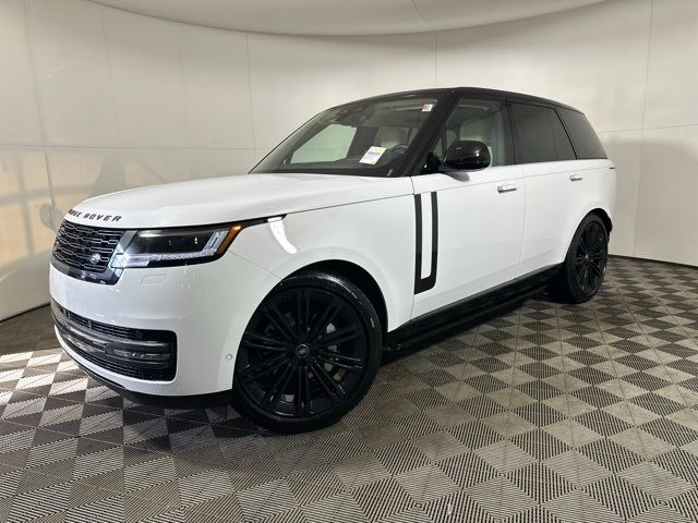 2025 Land Rover Range Rover SE