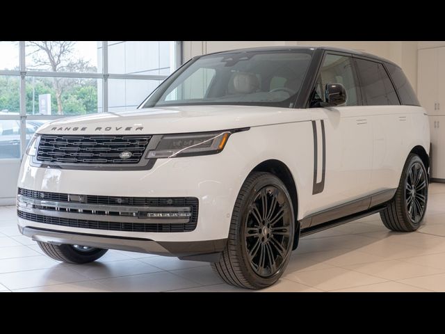 2025 Land Rover Range Rover SE