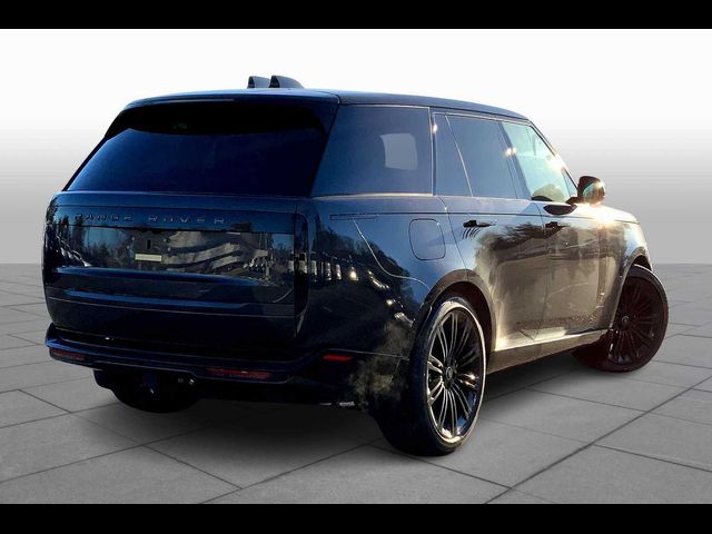 2025 Land Rover Range Rover SE