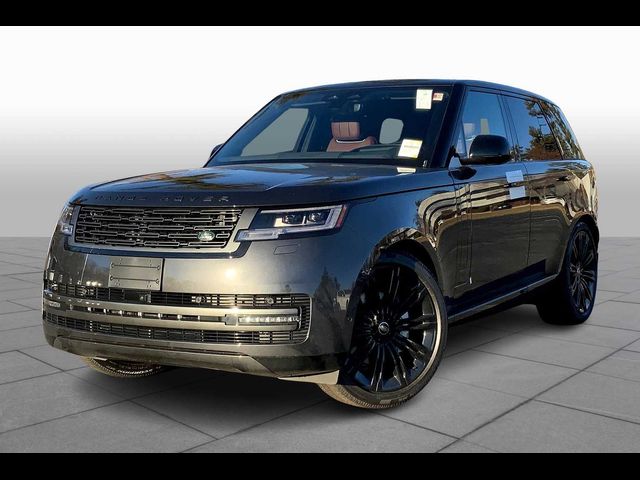 2025 Land Rover Range Rover SE