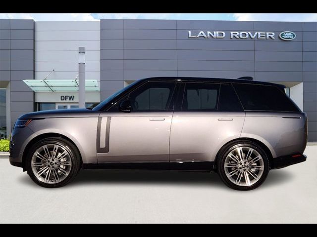 2025 Land Rover Range Rover SE