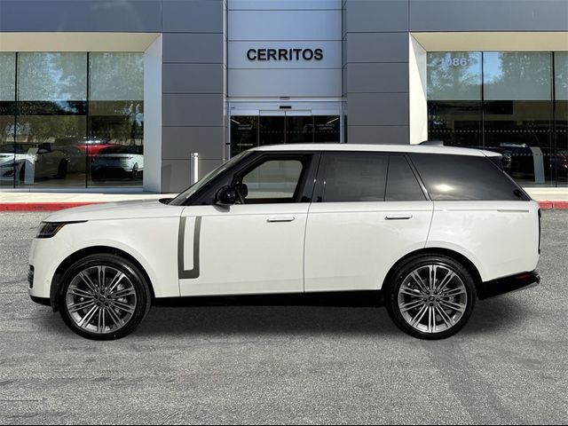 2025 Land Rover Range Rover SE