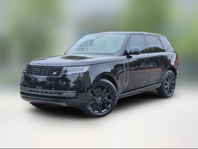 2025 Land Rover Range Rover SE