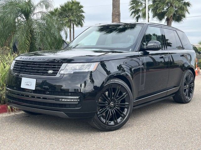 2025 Land Rover Range Rover SE