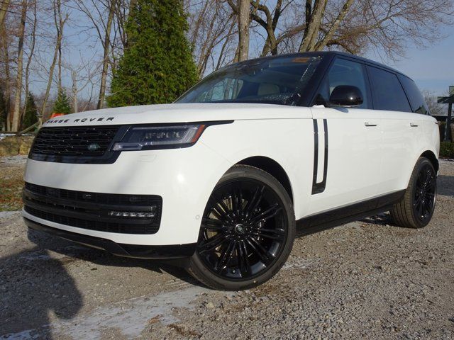 2025 Land Rover Range Rover SE