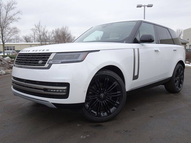 2025 Land Rover Range Rover SE