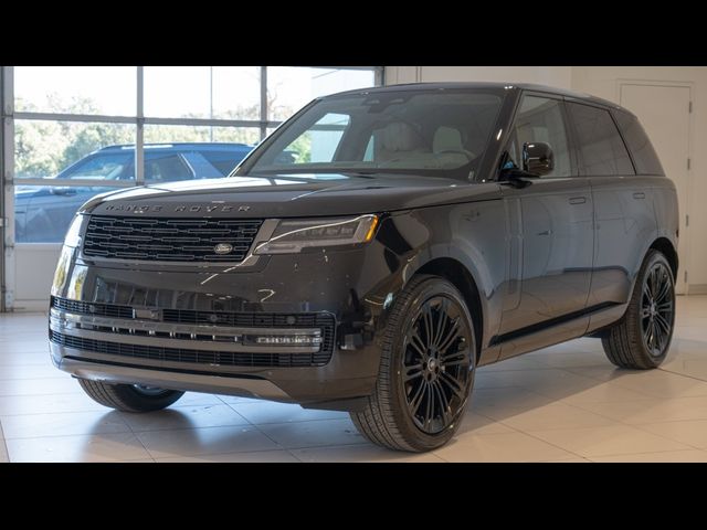 2025 Land Rover Range Rover SE