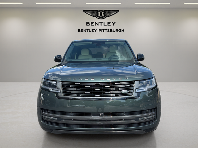 2025 Land Rover Range Rover SE