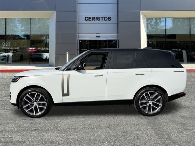 2025 Land Rover Range Rover SE