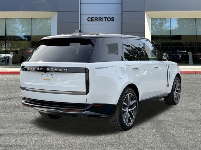 2025 Land Rover Range Rover SE