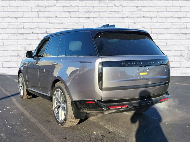 2025 Land Rover Range Rover SE