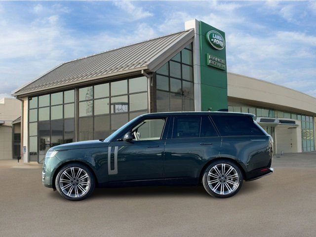 2025 Land Rover Range Rover SE