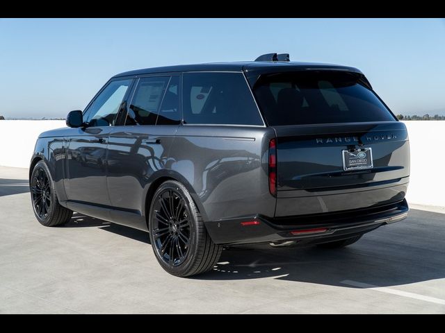 2025 Land Rover Range Rover SE