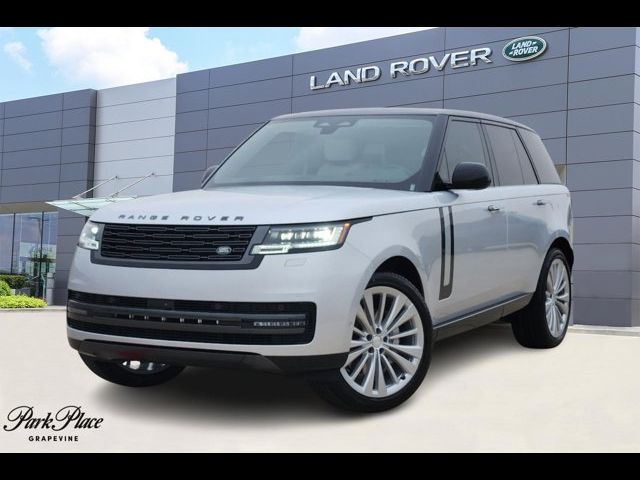 2025 Land Rover Range Rover SE