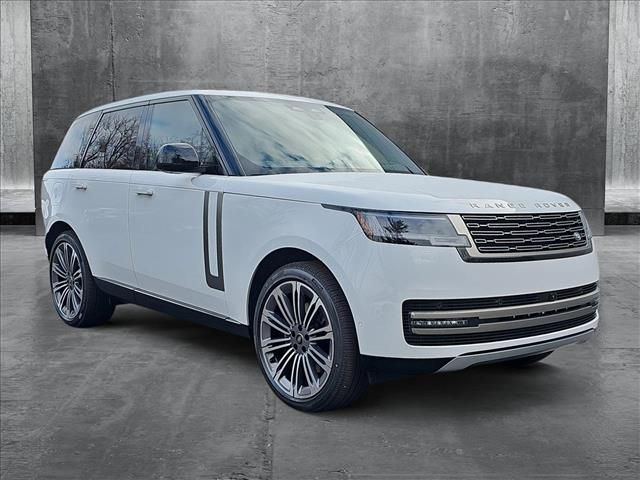 2025 Land Rover Range Rover SE