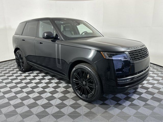 2025 Land Rover Range Rover SE