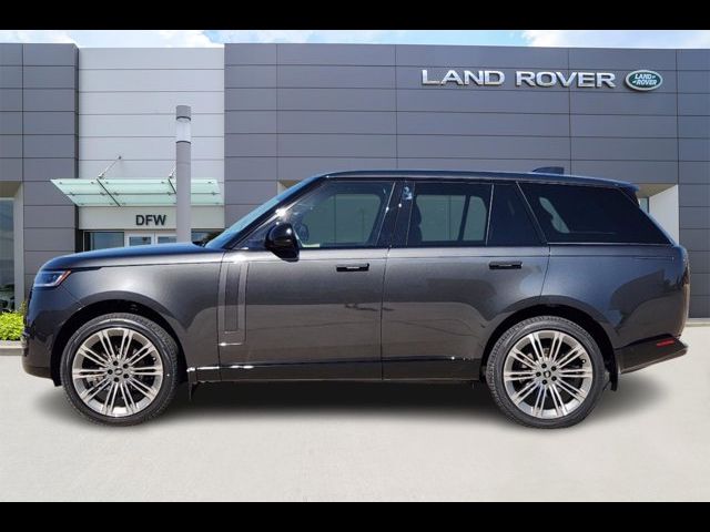 2025 Land Rover Range Rover SE