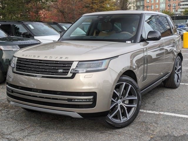 2025 Land Rover Range Rover SE