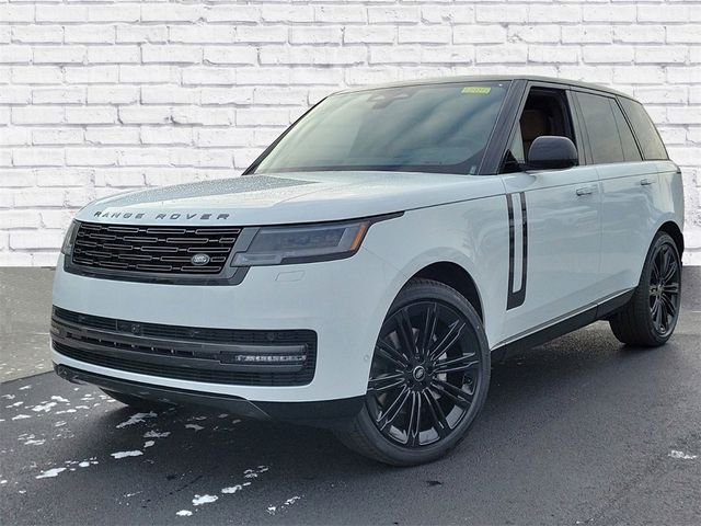 2025 Land Rover Range Rover SE