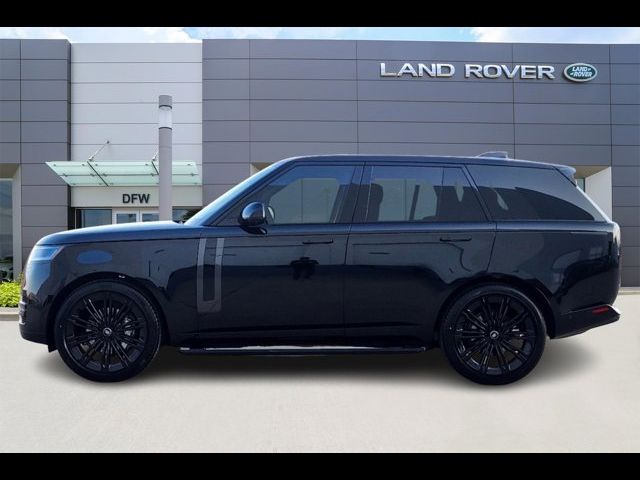 2025 Land Rover Range Rover SE