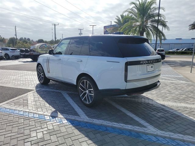 2025 Land Rover Range Rover SE