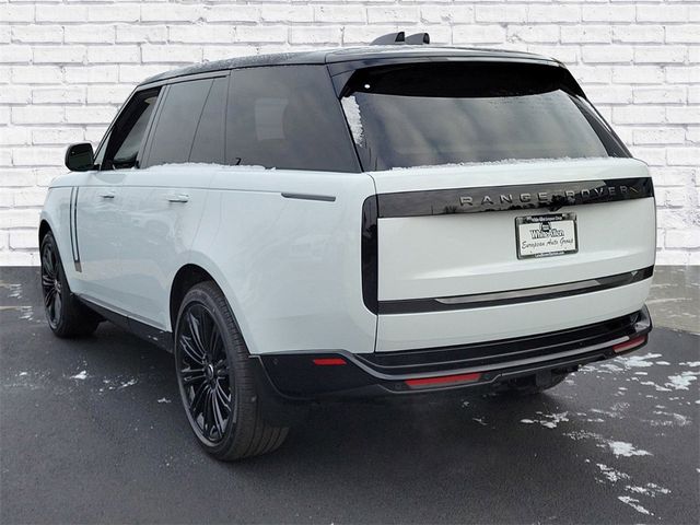 2025 Land Rover Range Rover SE