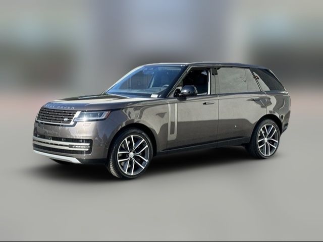 2025 Land Rover Range Rover SE