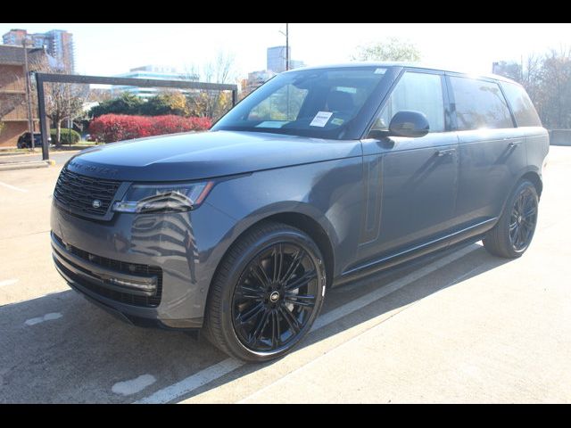 2025 Land Rover Range Rover SE