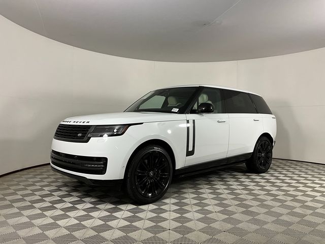 2025 Land Rover Range Rover SE