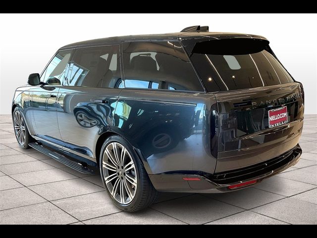 2025 Land Rover Range Rover SE