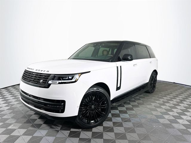 2025 Land Rover Range Rover SE