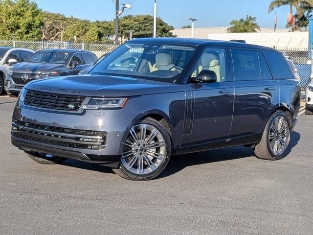 2025 Land Rover Range Rover SE