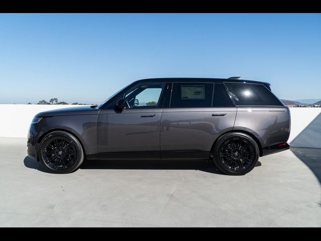 2025 Land Rover Range Rover SE