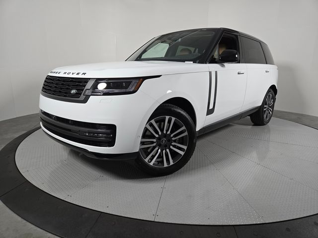 2025 Land Rover Range Rover SE