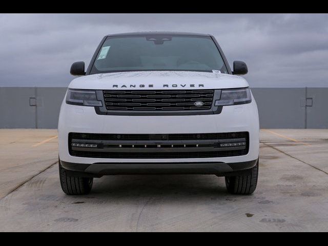 2025 Land Rover Range Rover SE