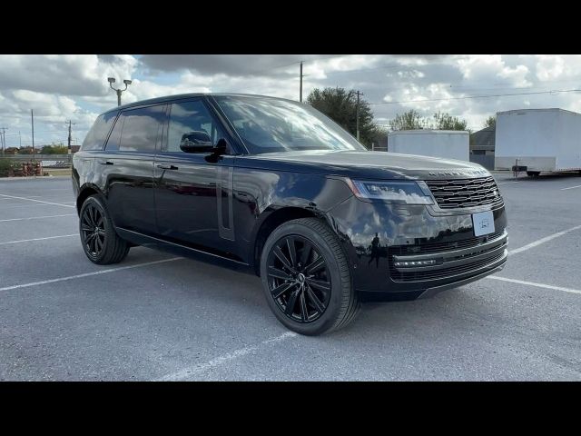 2025 Land Rover Range Rover SE