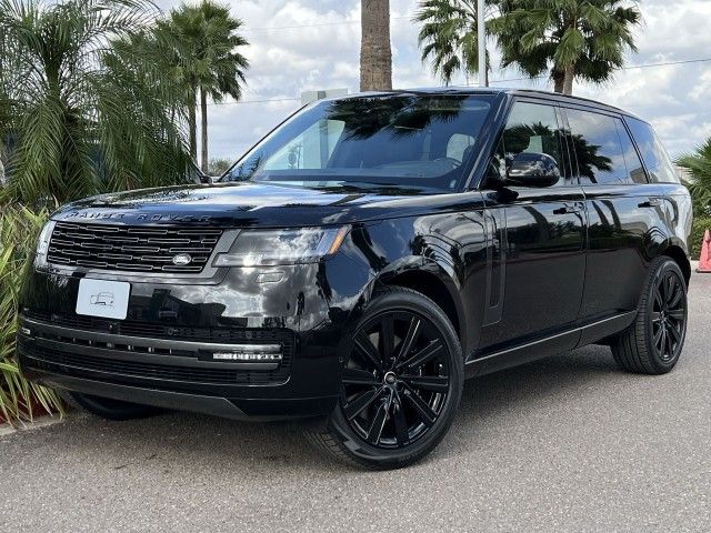 2025 Land Rover Range Rover SE