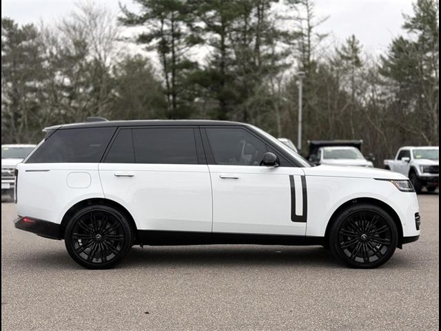 2025 Land Rover Range Rover SE