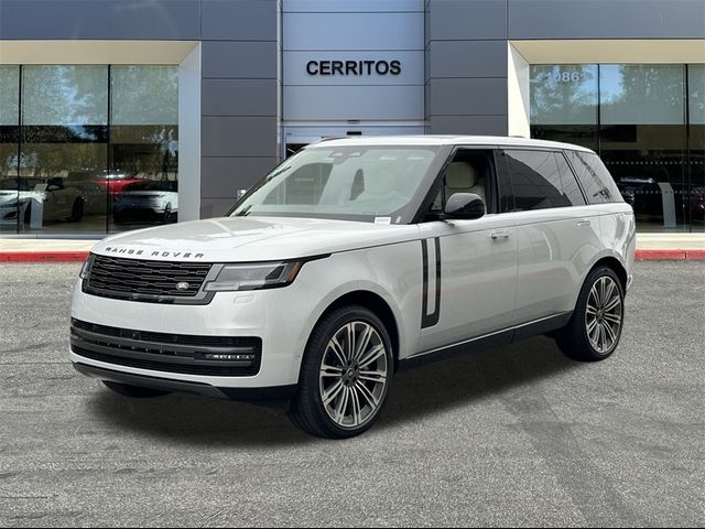 2025 Land Rover Range Rover SE